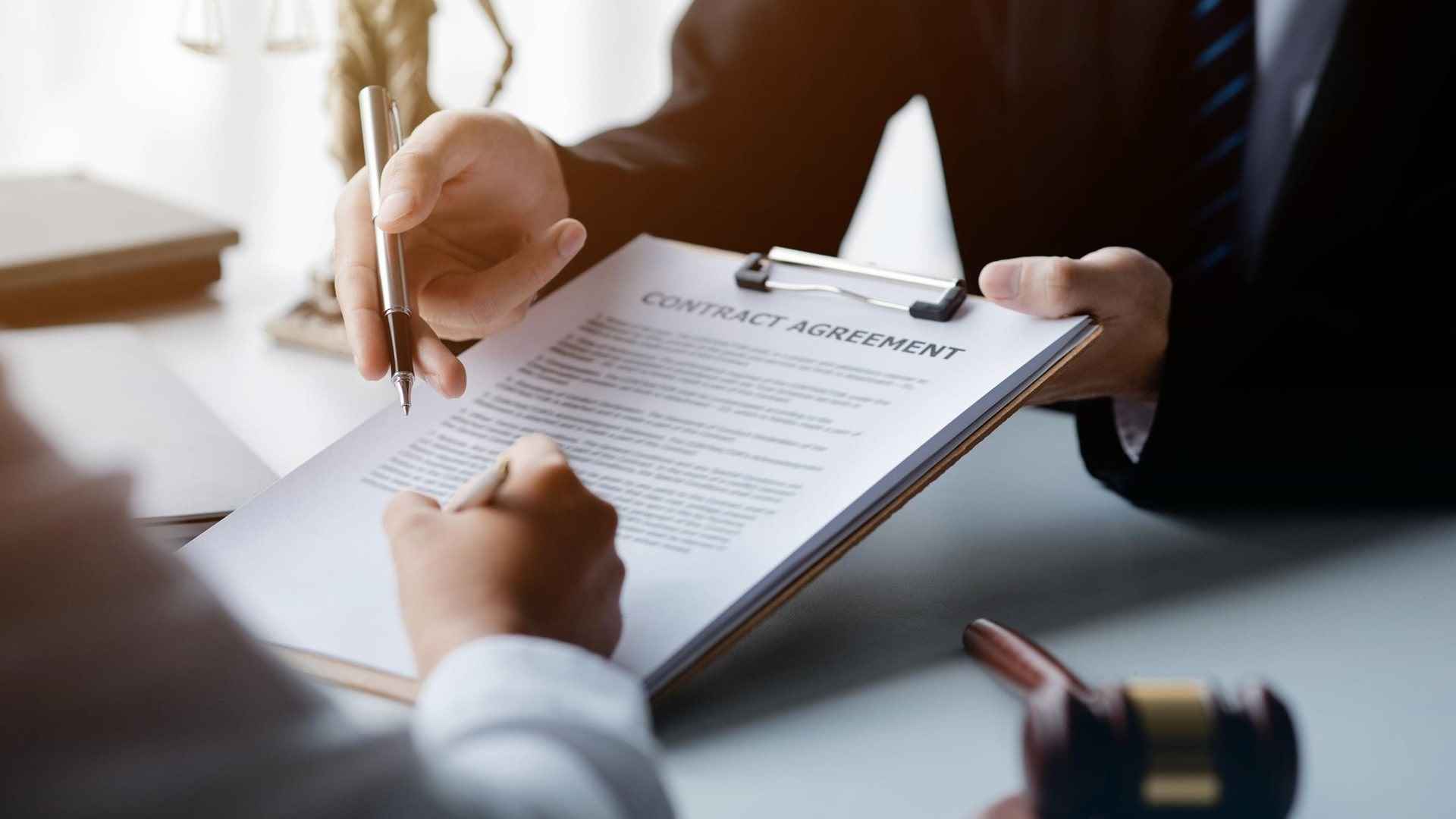 The Legal Standing of Mediation Agreements in the UK Leighton Buzzard